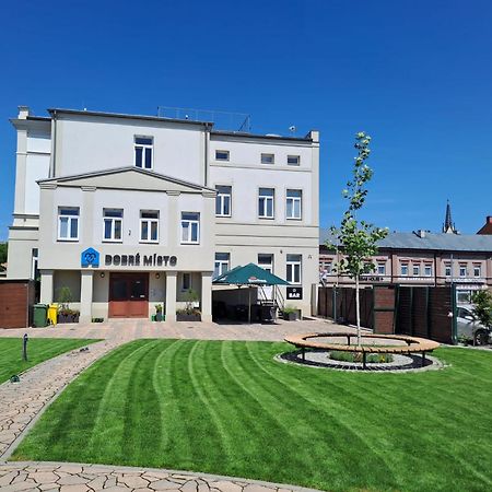 Hotel Dobré Místo Krnov Exterior foto